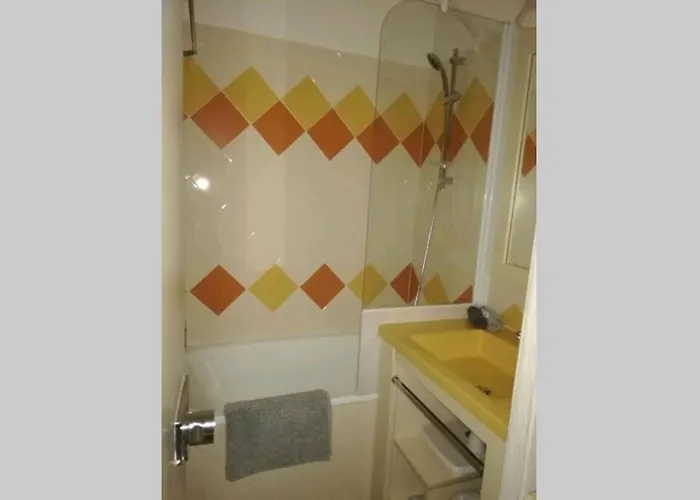 Tecy Les Platanes * 생트막시메