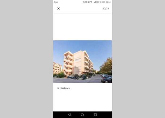 Tecy Les Platanes * 圣马克西姆